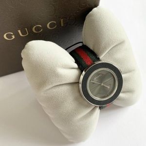 GUCCI RED AND GREEN STRIPED WATCH